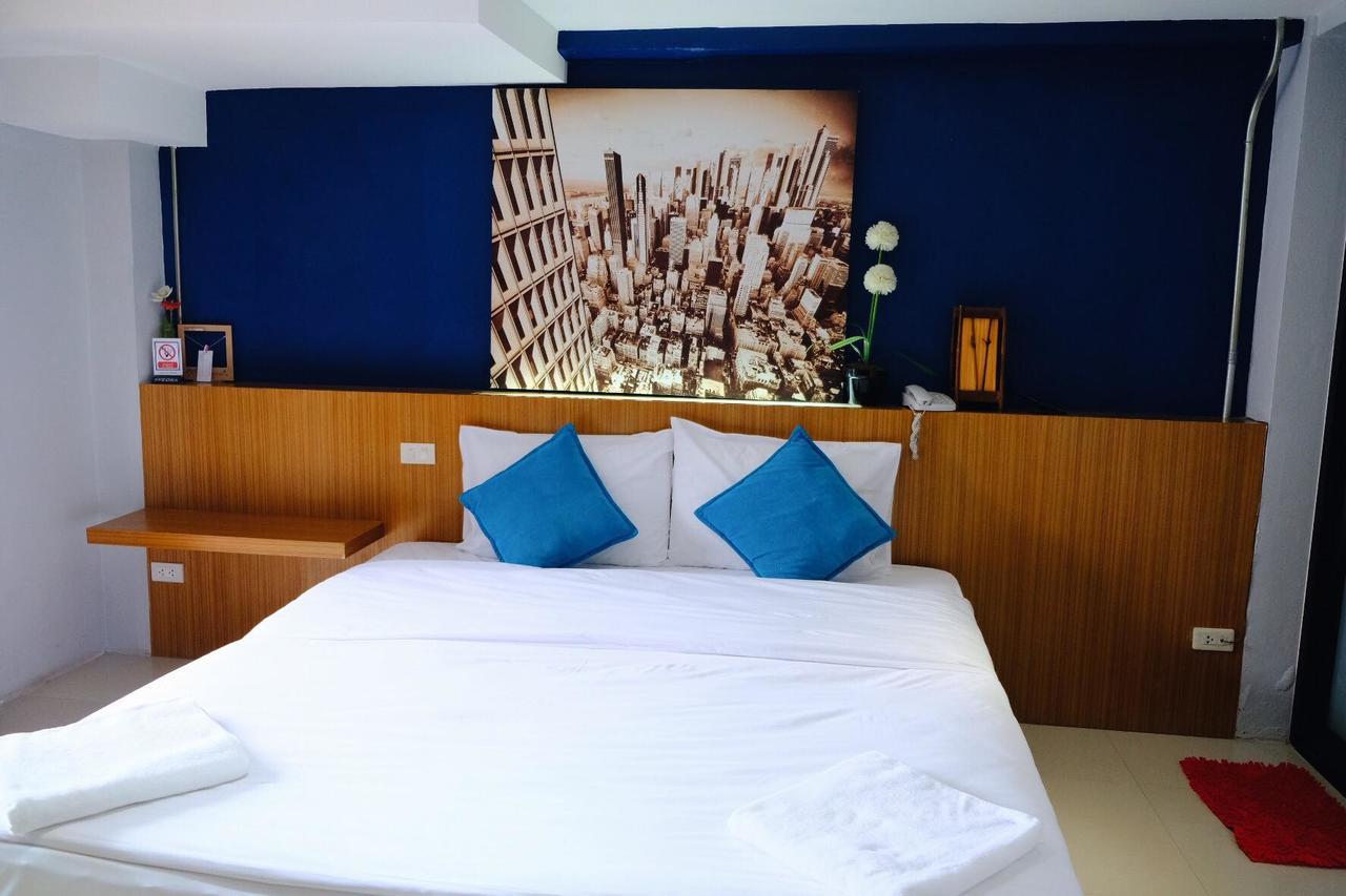 Royal Nine Hotel Kanchanaburi Exterior foto